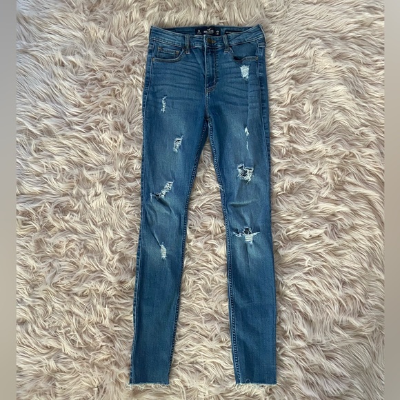 Hollister - Medium Wash Distressed Denim ‘High Rise Super Skinny’ Jeans - Picture 2 of 8